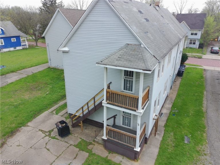 6538 Newman Avenue, Cleveland, OH - Photo 4