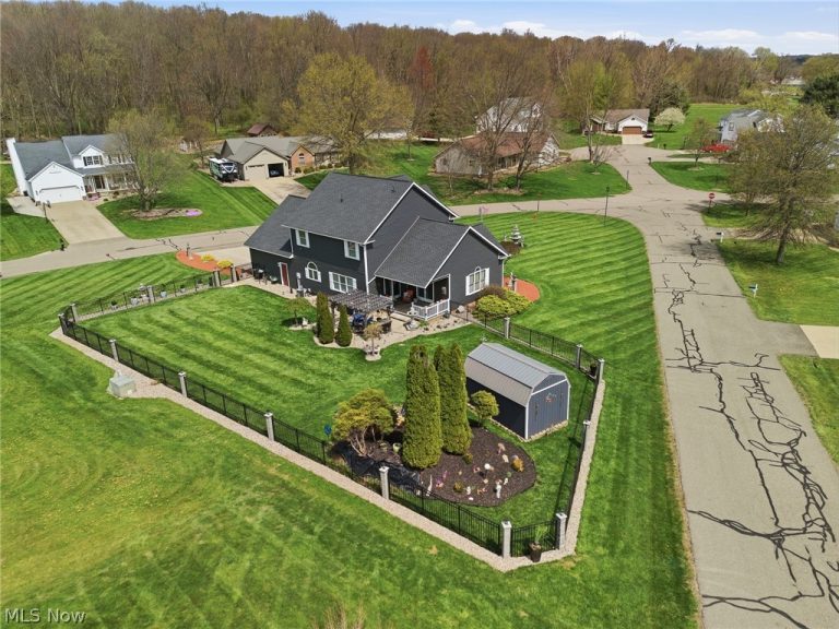 11186 Whitetail Run Street, Bolivar, OH - Photo 4