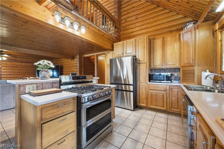3550 New Hudson Road, Orwell, OH - Photo 8