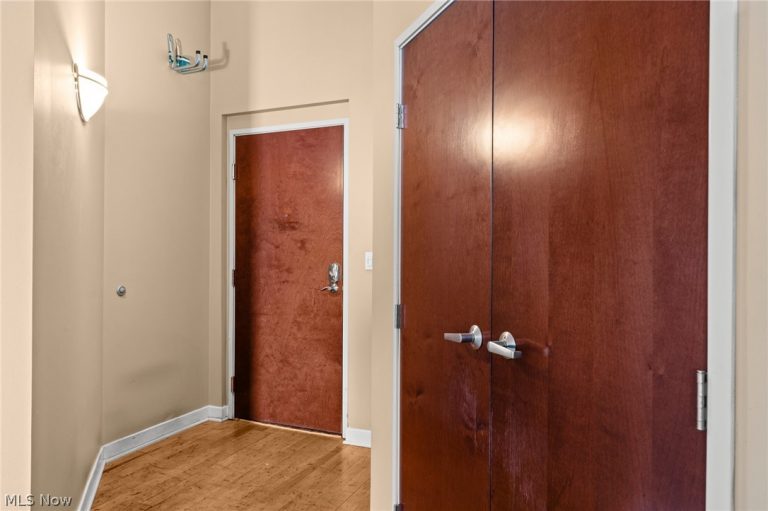 1133 9th Street #307, Cleveland, OH - Photo 2