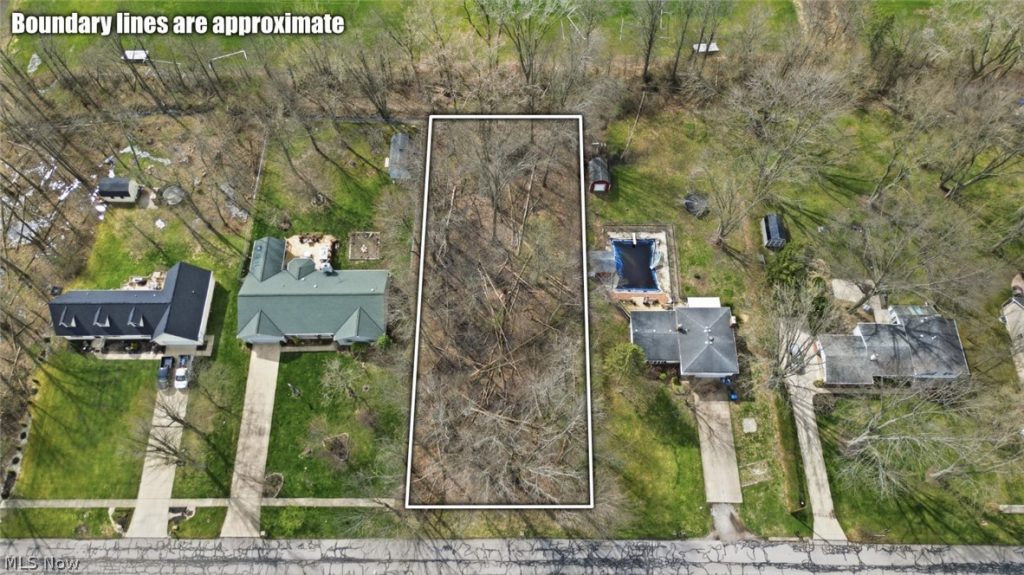 3320 Sandy Lane, Avon, OH