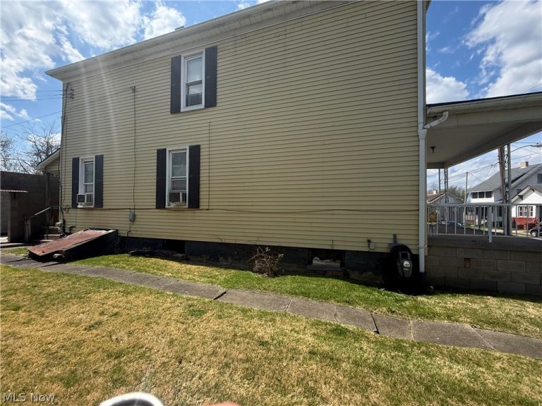 1508 Oregon Avenue, Steubenville, OH - Photo 3