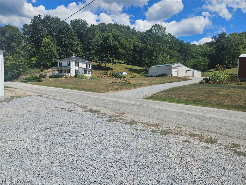 343 County Road 343, Warsaw, OH