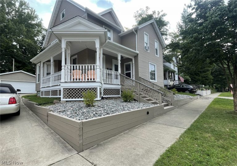 175 Wood Street, Painesville, OH - Photo 2