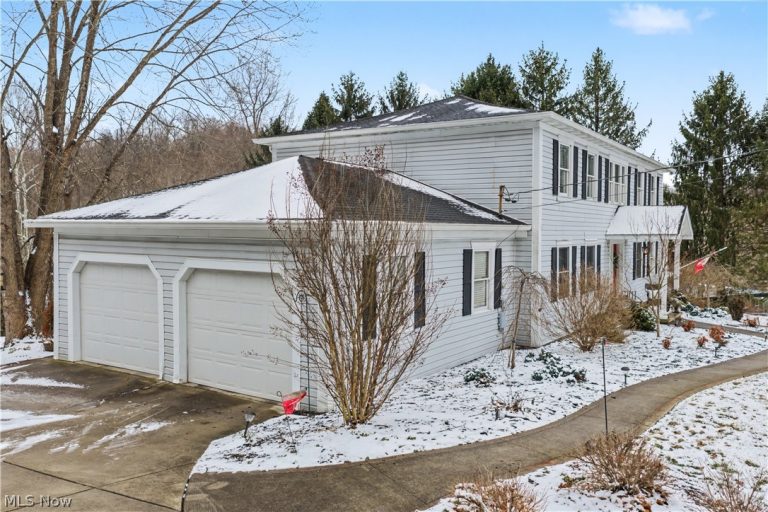 55 Coal Run Road, Marietta, OH - Photo 2