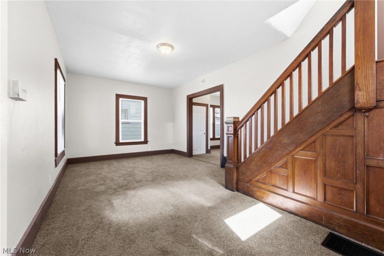 1136 Smith Avenue, Canton, OH - Photo 4