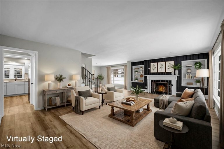 1531 Burlington Road, Cleveland Heights, OH - Photo 8