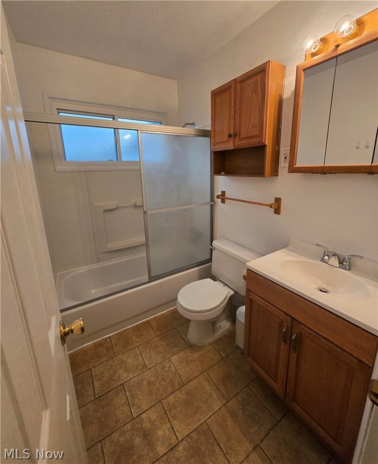 4290 Jennings Road, Cleveland, OH - Photo 8