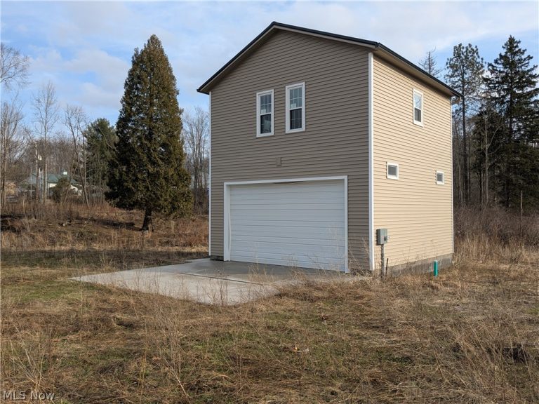 10695 Kinsman Road, Newbury, OH - Photo 4