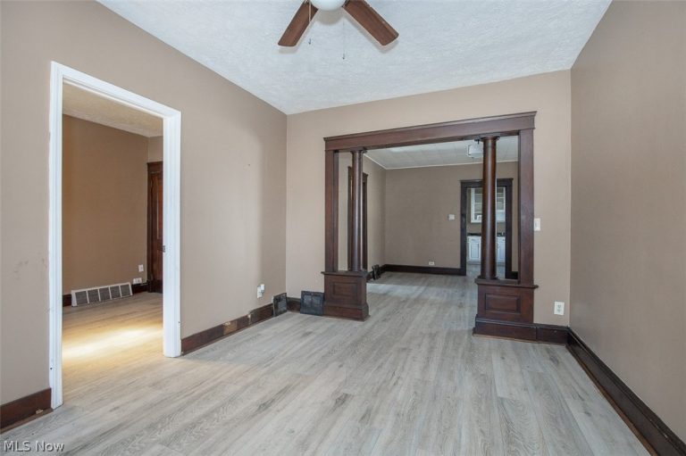 3976 71st Street, Cleveland, OH - Photo 3