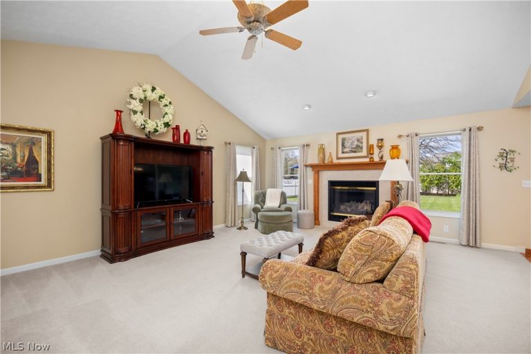 1009 Glendalough Drive, Grafton, OH - Photo 5