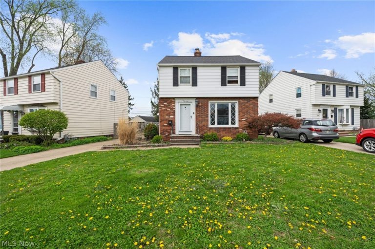 7906 Kenton Avenue, Parma, OH, 44129