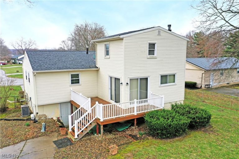 3702 Hightree Avenue, Warren, OH - Photo 4