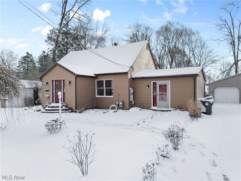 2228 St Elmo Avenue, Canton, OH - Photo 2