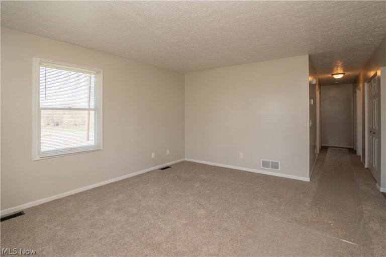 2005 17th Street, Canton, OH - Photo 4