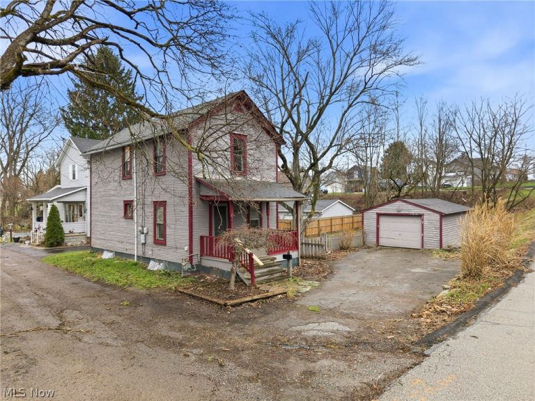 55 West Street, East Palestine, OH, 44413