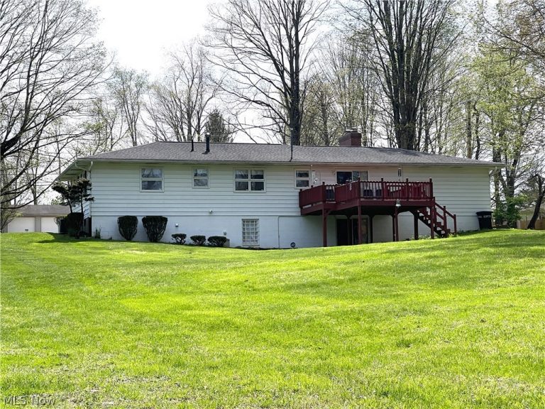 1555 New Gambier Road, Mount Vernon, OH - Photo 3