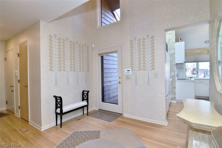 25844 Fairmount Boulevard, Beachwood, OH - Photo 5