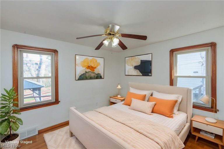 18119 Windward Road, Cleveland, OH - Photo 4