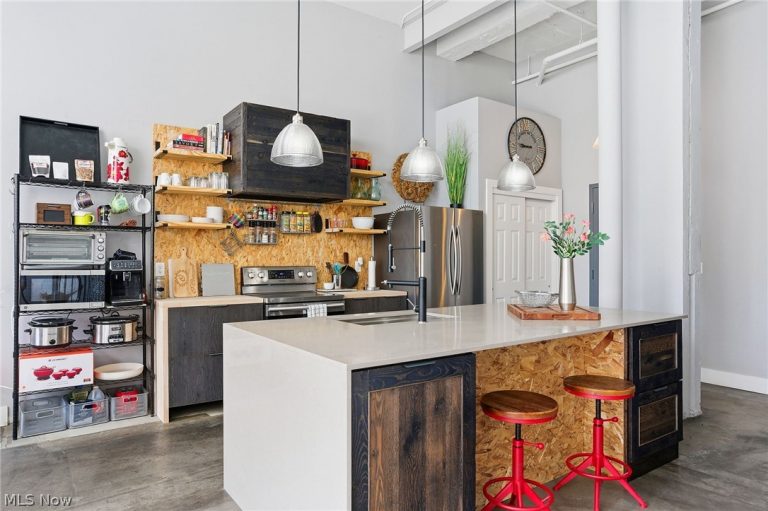 8205 Franklin Boulevard #3, Cleveland, OH - Photo 5