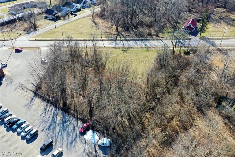 Niles Road, Warren, OH - Photo 5