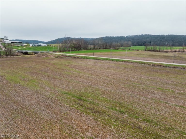 Licking Valley Road, Frazeysburg, OH - Photo 5