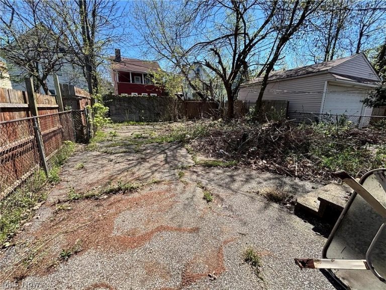 2897 117th Street, Cleveland, OH - Photo 3