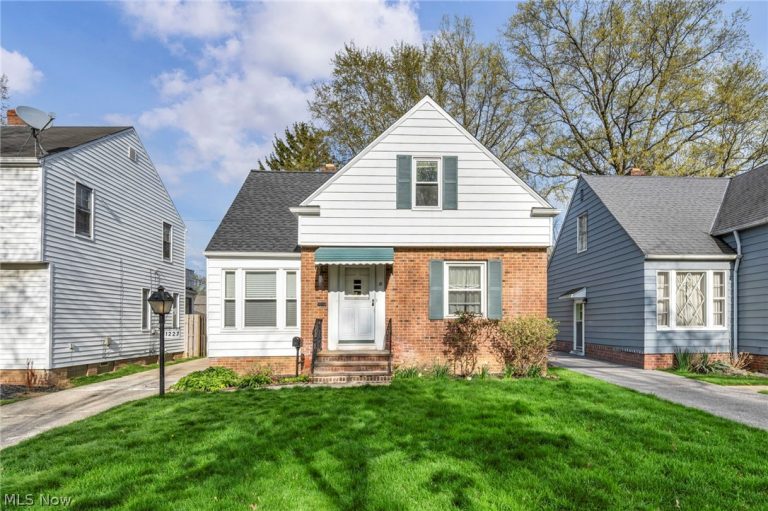 1227 Avondale Road, South Euclid, OH, 44121