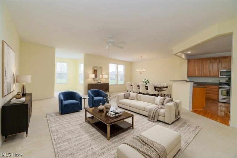 9119 Chatham Circle, North Ridgeville, OH - Photo 6