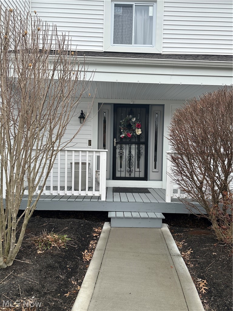 9251 Hidden Glen Drive, Mentor, OH - Photo 2