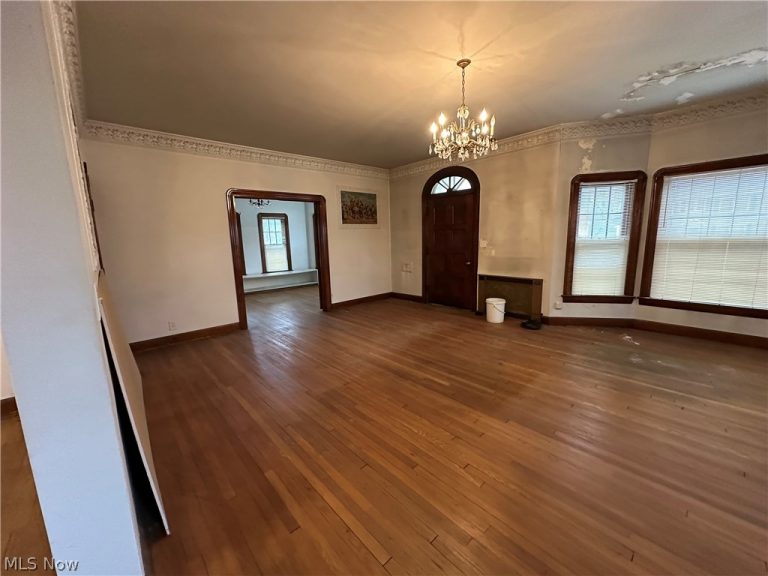 1539 Sheffield Road, South Euclid, OH - Photo 6