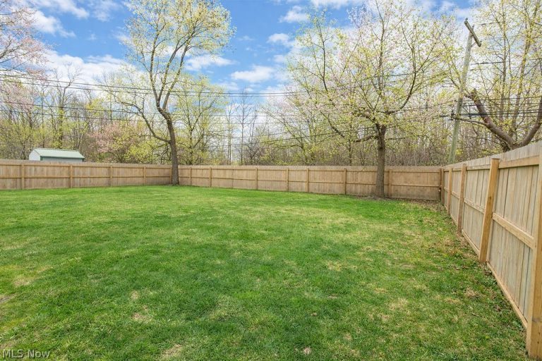 28469 Windsor Drive, North Olmsted, OH - Photo 2