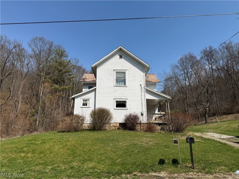 6809 Leonhard Hill Road, Port Washington, OH, 43837