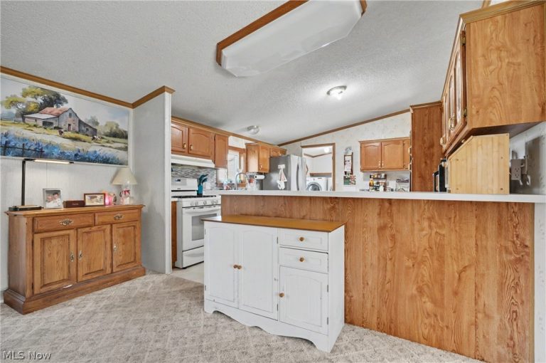 2122 Pricetown Road, Diamond, OH - Photo 4