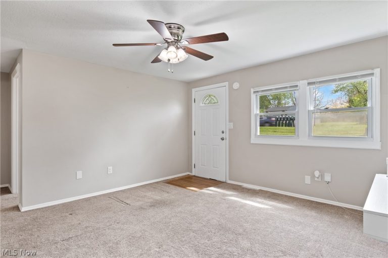 625 Moore Road, Akron, OH - Photo 8