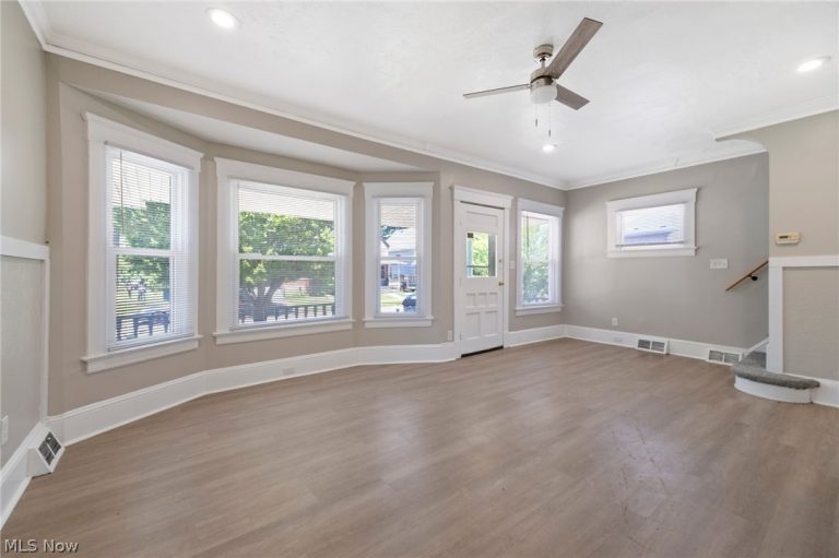 3911 Daisy Avenue, Cleveland, OH - Photo 8