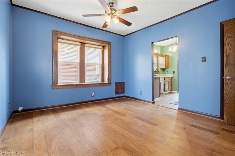 102 Brookside Avenue, Akron, OH - Photo 8