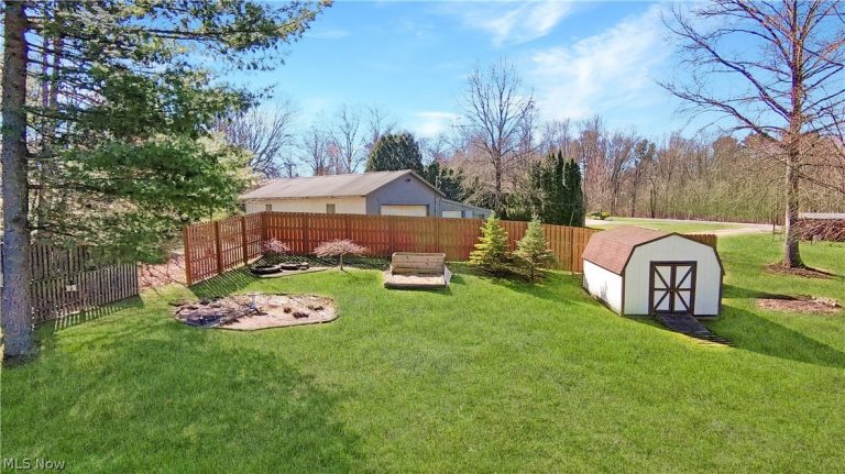 2978 Sandy Lake Road, Ravenna, OH - Photo 5