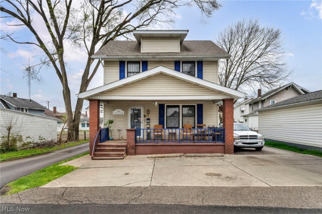 1815 Walden Avenue, Canton, OH