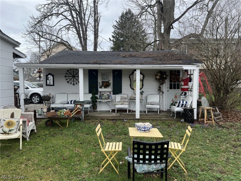 223 Main Street, Columbiana, OH - Photo 4