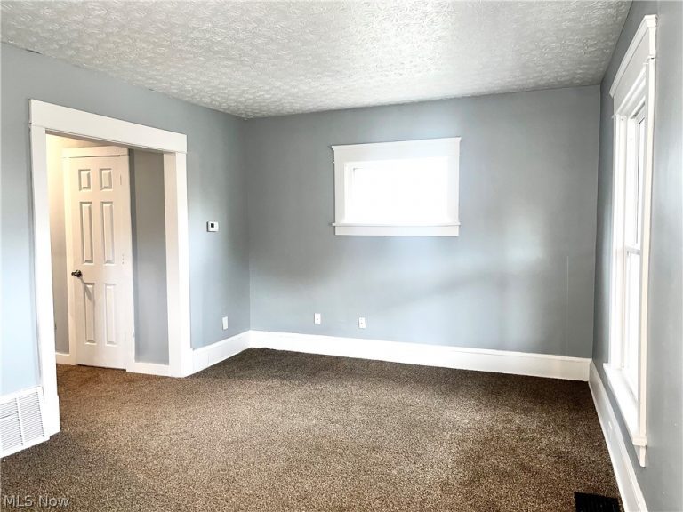 2291 11th Street, Akron, OH - Photo 5