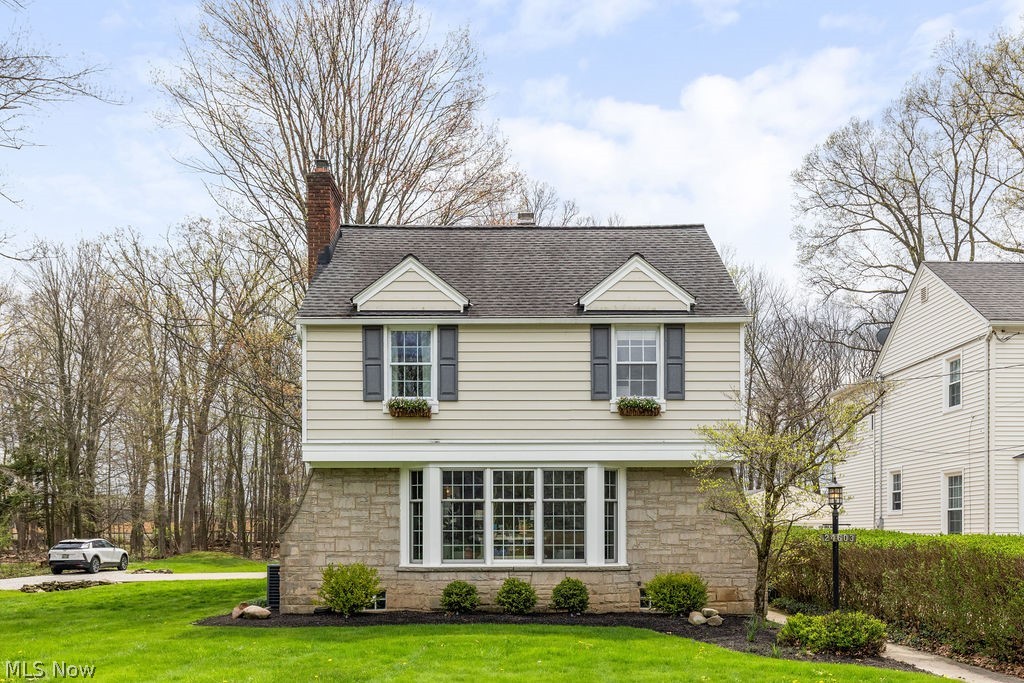 24603 Oakland Road, Bay Village, OH