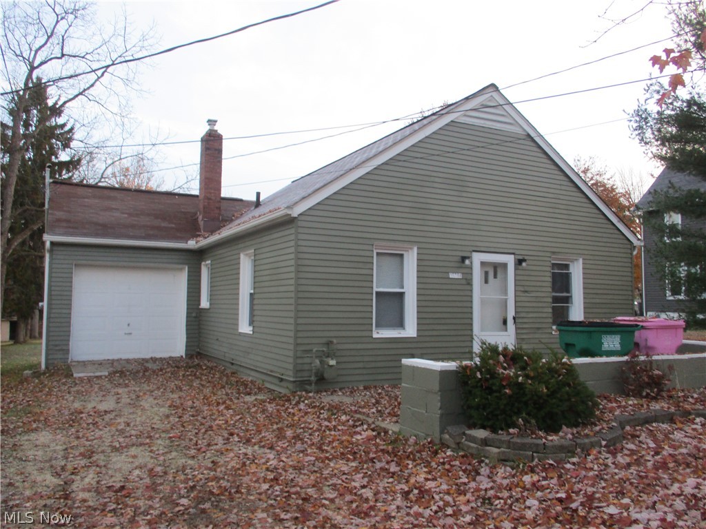 15794 Grove Street, Middlefield, OH