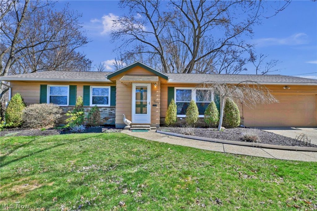 4205 Osage Street, Stow, OH