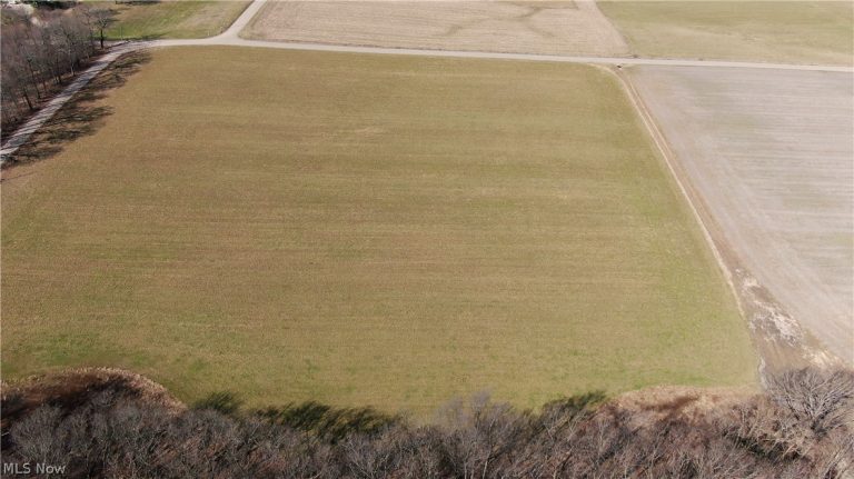 496 Township Road 2402, Loudonville, OH - Photo 5