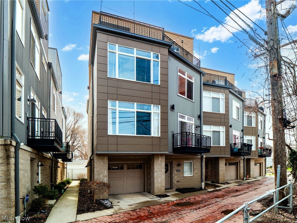 4191 Lorain Court, Cleveland, OH