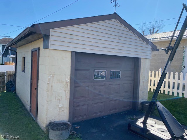 811 Loretta Avenue, Toronto, OH - Photo 4
