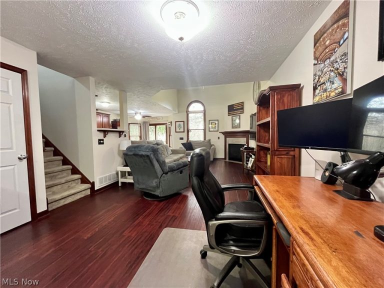 1025 Parsons Road, Grafton, OH - Photo 8