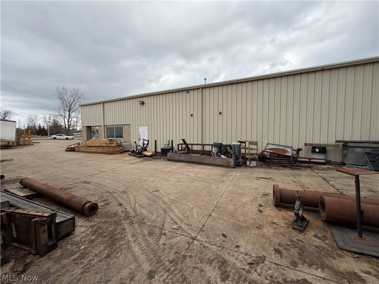 13951 Progress Pkwy, North Royalton, OH - Photo 3