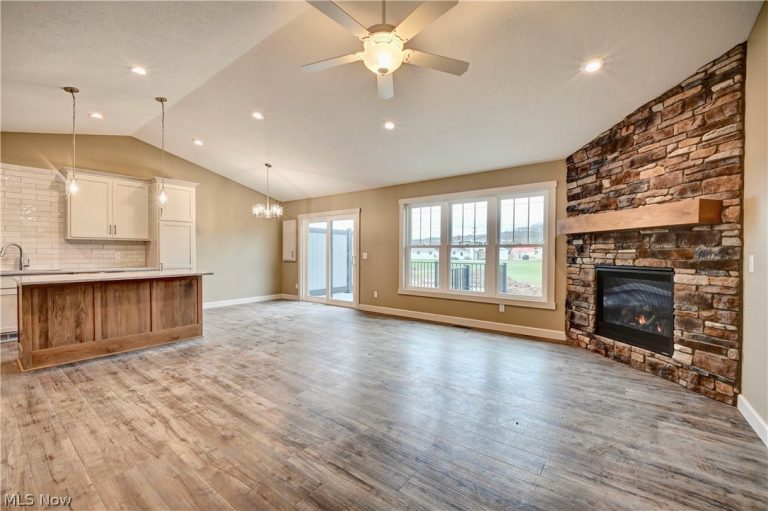 767 Fernsell Street, Strasburg, OH - Photo 8